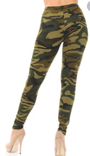 Load image into Gallery viewer, Green Camo