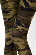 Load image into Gallery viewer, Green Camo